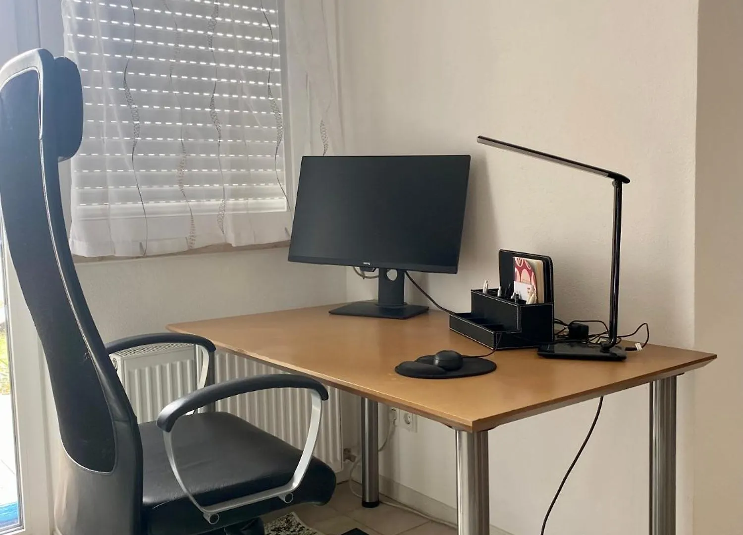 Apartment 2 Zimmer Ferienwohnung Mit Terrasse Fusslaeufig Zu S-Bahn Und See Worthsee Germany